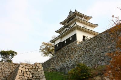 紅葉の讃岐(5) 石の城、丸亀城 ～2009年11月～