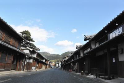 美濃市“卯建（うだつ）の町並み"