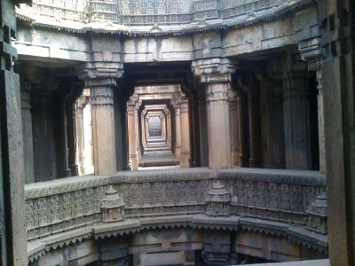 india4-4 ahmedabadへ