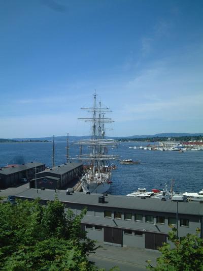 ノルウェー　Oslo　２００４年６月１２日～１４日　【二日目】