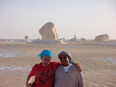 楽しんたぜ！！　２００８　エジプト　『温泉があるバフレイヤオアシス♪大自然の黒砂漠♪幻想的で夕日もきれい白砂漠♪』　IN　バフレイヤオアシス