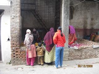 27日曜午後散歩で見掛けた人々