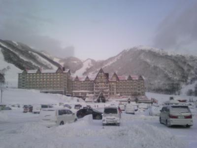 2009−2010 初滑りは【白馬コルチナスキー場】へ!!