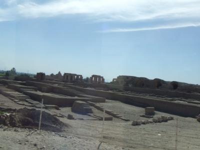 2009年12月エジプト(13) ラムセス３世葬祭殿１／５