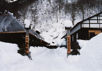 冬の東北温泉巡り②　乳頭温泉鶴の湯と角館