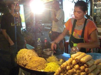 バンコクでトランジット時にチョイとカオサンへ。
