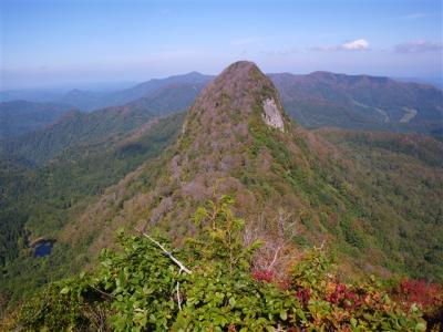 東北の名峰、甑(こしき)山。あー、こんなにすごい山があったのか．．．