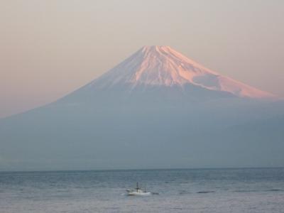 富士の絶景を、温泉地で楽しむ!