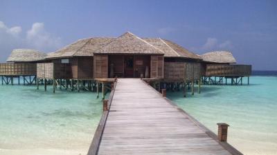 モルディブ　アリ環礁　リリィビーチリゾート＆スパ泊～夢のようなモルディブの旅～