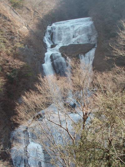氷結の日本三名瀑