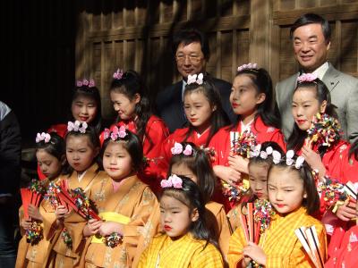 ユネスコ無形遺産・チャッキラコの祝福 ～前編／三崎港～光を浴びた少女達