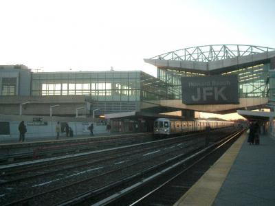 Subway & AirTrain で JFK へ