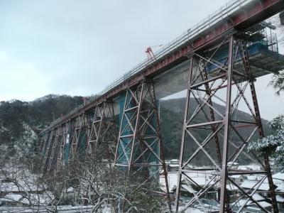 雪の中の餘部鉄橋　（１８きっぷ山陰の旅２）