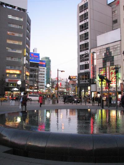 黄昏時の西池袋付近の風景