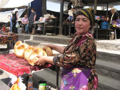 貧しいお国の手本