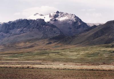 ペルー・ボリビアの旅（３）～プーノ・クスコ　高山鉄道～