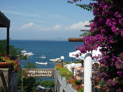 南イタリア　レンタカー旅行　６　イスキア島・プローチダ島　 