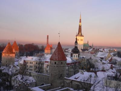 タリン (Tallinn)の冬の夕暮れ