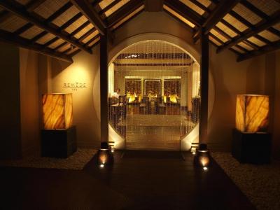 やっぱり良いなぁ～バリ島♪ 一人旅　8日間　⑦。。。セントレジス バリ（2009/11) ・ 「Remede Spa 」（ルメードゥ スパ） 。。。