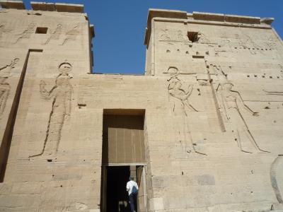 クロコダイルアイランド、フィラエテンプル（イシス神殿）