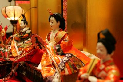 牧之通り(新潟県南魚沼 塩沢) ひな人形