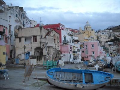 南イタリア１人旅★内緒にしたいプロ―チダ島２