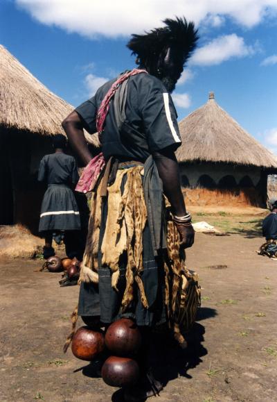 GREAT　ZIMBABWE（グレート・ジンバブエ）のひょうたん付きアフリカン・ダンス！