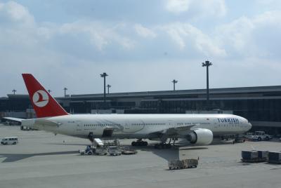 添乗員付きツアーでトルコへ　１日目　イスタンブールへ