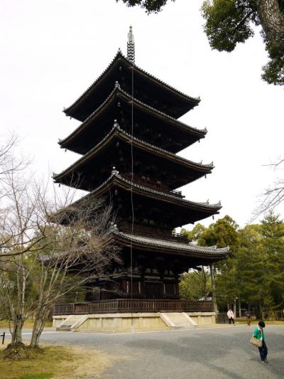 １１．春休みの京都の世界遺産を巡る旅　４／１７　世界遺産 仁和寺（にんなじ）その２　叡山電鉄　八瀬グルメ村