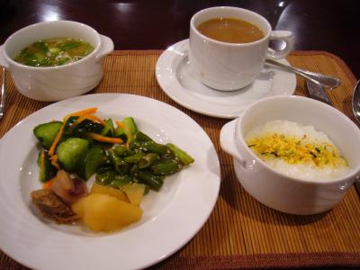 ナイル川クルーズアマルコ号朝食＆スペシャル和朝食