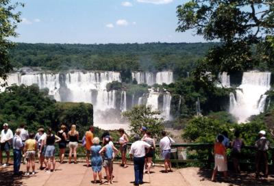 世界3大瀑布 CATARATAS del IGUAZU（イグアスの滝） ＜アルゼンチン・イグアス＞