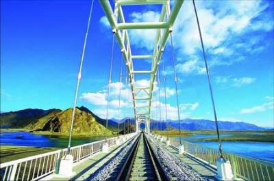西安/天水の観光列車が五月運転開始