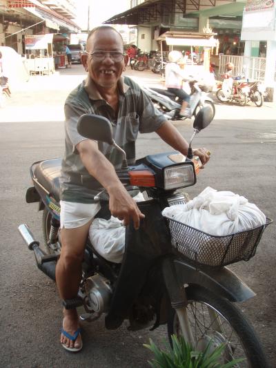チェンマイ日記　２０１０年バイクで行く！北タイ旅行　プレー滞在記　５日目