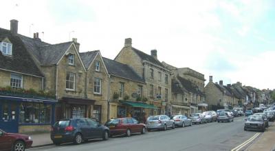 ロンドン旅行記⑩　2010年4月30日　五日目　コッツウォルズ地方バーフォード