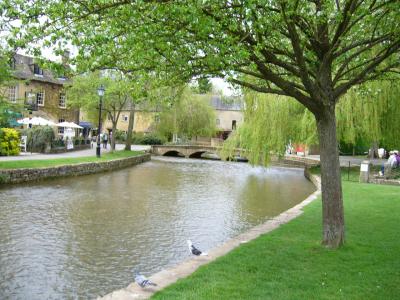 ロンドン旅行記⑫　2010年4月30日　五日目　コッツウォルズ地方ボートン・オン・ザ・ウォーター