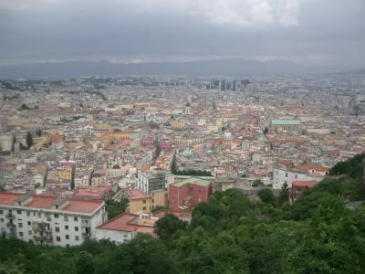 ナポリとポンペイを歩く