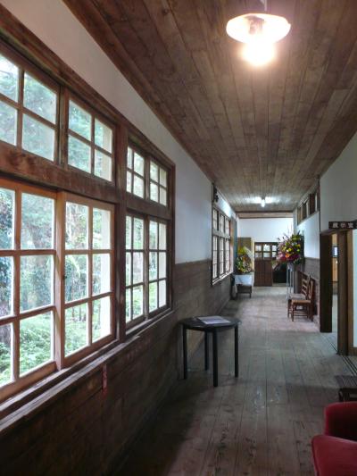 ★③南さつま市の穴場：ギャラリー「野月舎」:古い校舎は,素敵な美術の基地に変りました。