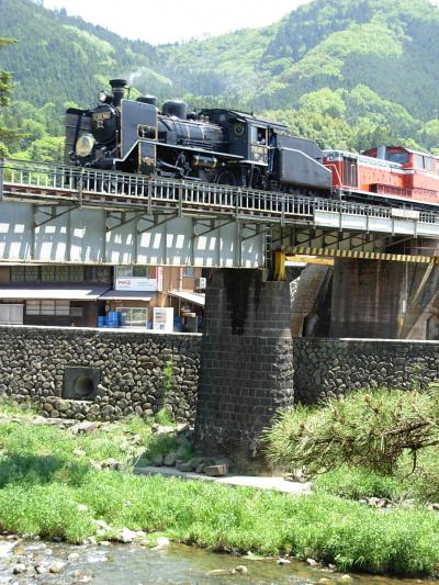 「１」　『　新緑の　長州　路！　（山口県）　を　夫婦で　ドライブ旅行　』　（山陰の　小京都・津和野　で、　「ＳＬ　やまぐち号」　に　乗車！　しよう～）