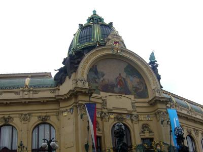 チェコ３・・プラハの旧市街で芸術、音楽三昧♪