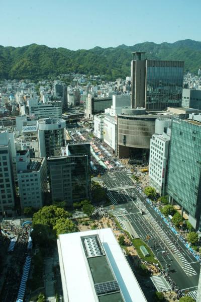 神戸市街と神戸まつり！