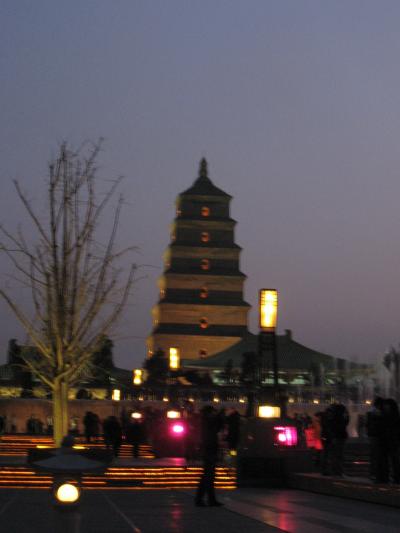 西安に行きました。（夜の大雁塔編）