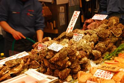 金沢・加賀のおいしいものを食べる旅（３）～近江町市場＆寺町・にし茶屋街をぶらぶら