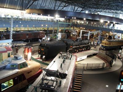 埼玉　『　鉄道　博物館　』　で、ーーー　乗って、　触って、　運転して・・・　鉄道　の　歴史！　を　振り返る。　　