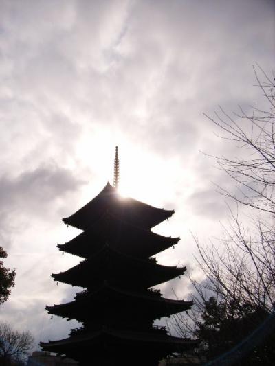 京都、早朝散歩。東寺～東本願寺～清水寺