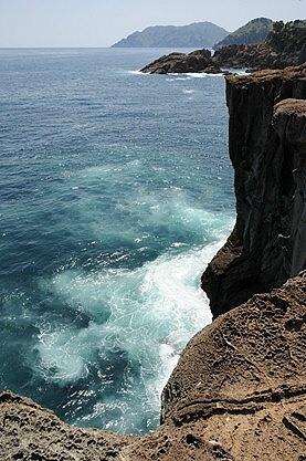 ★本州最東端のトドヶ崎灯台へバスと徒歩で行ってみる