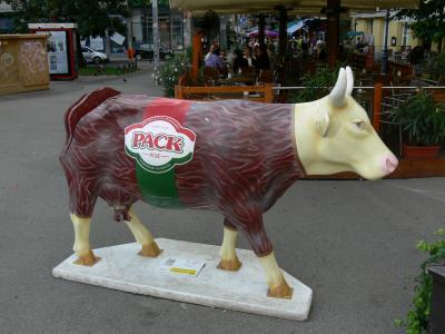 ハンガリー徒然長期出張記録 ⑨初夏のブダペスト ～カウ・パレード in ブダペスト～