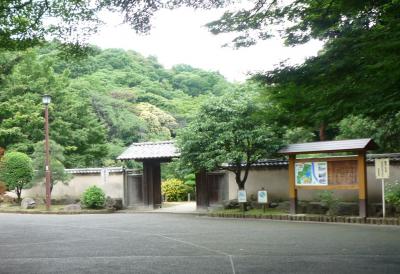 江戸川橋あたりで　２　護国寺と永青文庫と新江戸川公園にもいってみた (2010)