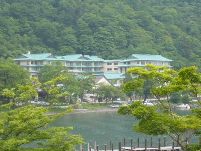 湖畔の風雅なホテル「楓雅」で京懐石