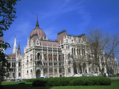 春の中欧5カ国☆12日間列車の旅(2)【ブダペスト・ペスト地区編】