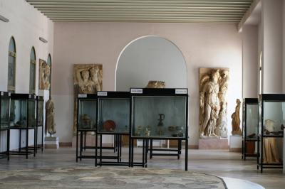 2010夏、チュニジア旅行記(14/34)：7月9日(7)：ビュルサの丘・カルタゴ遺跡、国立カルタゴ博物館